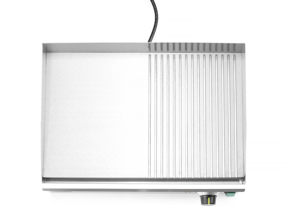 Roštilj 1/2 rebrast, HENDI, Kitchen Line, 220-240V/2400W, 527x404x(H)233mm