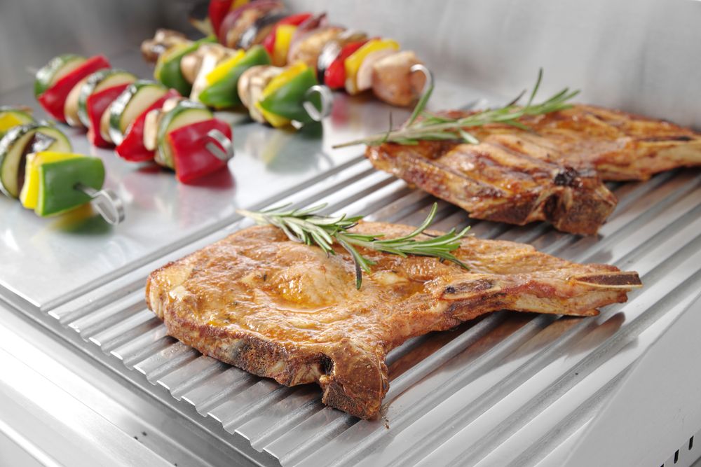 Roštilj Profi Line, HENDI, Profi Line, 1/2 ravno, 1/2 rebrasto, 230V/2400W, 527x404x(H)233mm