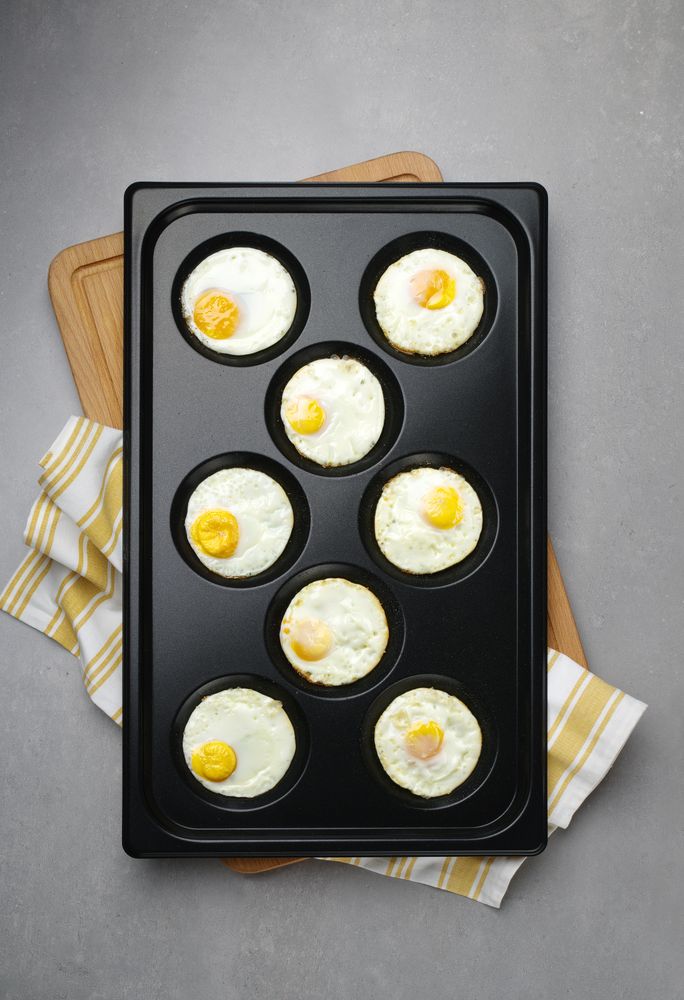 Posuda s neprianjajućim premazom CONVECTOMAT PLATO ZA JAJA, HENDI, GN 1/1, Crna, 530x325x(H)26mm