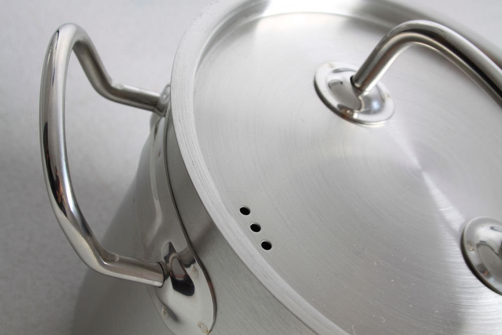 Lonac za dinstanje, duboki - s poklopcem, HENDI, Kitchen Line, 2,8L, ⌀160x(H)140mm