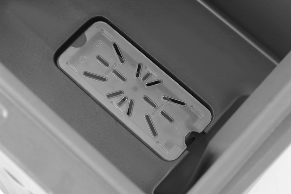 Izolovani spremnik za led - 110 L, AmerBox, 110L, 585x800x(H)745mm