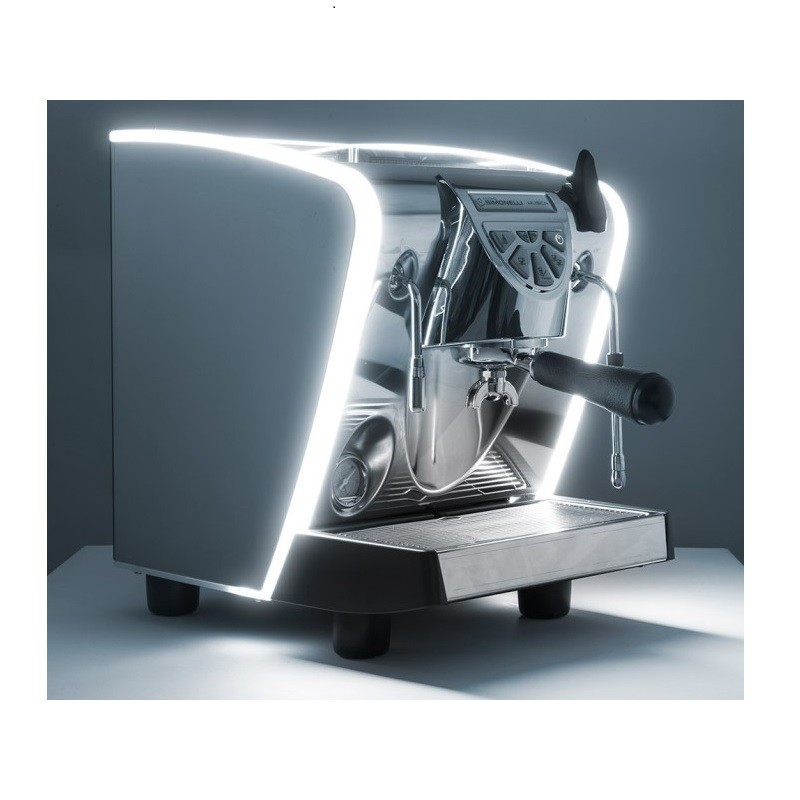 Nuova Simonelli Musica Lux Espresso Machine - Elegant - 50 Hertz - 220 V