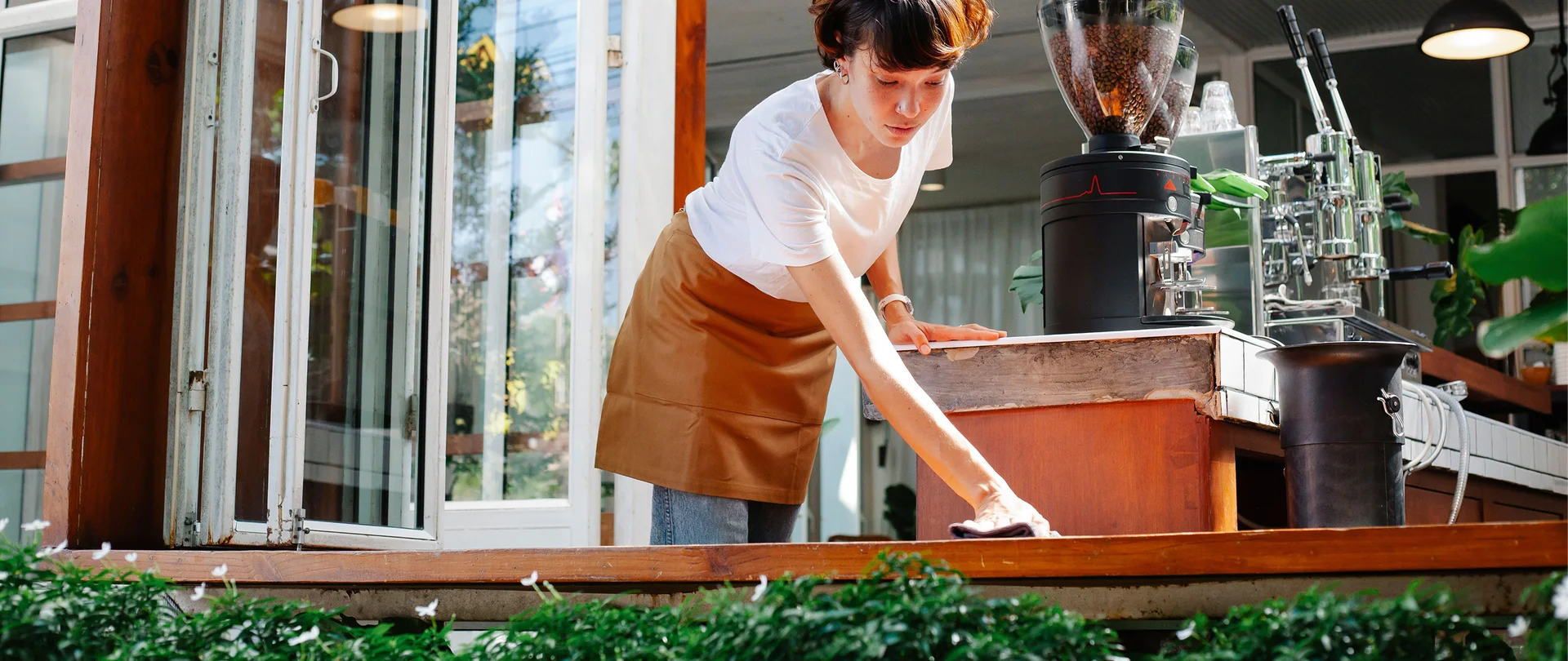 8 Essential Cleaning Supplies for High-Volume Cafés